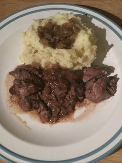 A picture of Chicken liver with cloves.