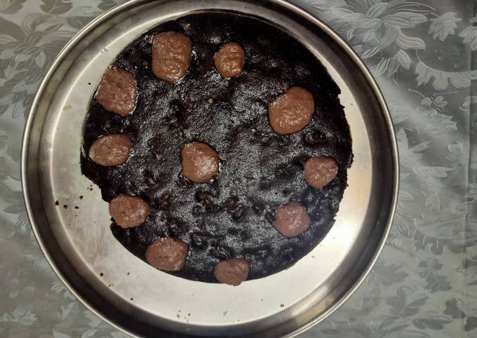 Recipe of Ultimate Walnut Brownie cake