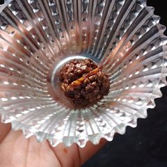 A picture of Oats dryfruits laddu.