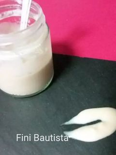Una foto de Leche condensada vegana