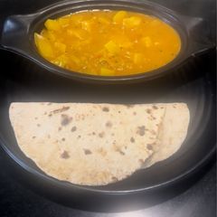 A picture of Potato Onion Tomato Sabzi.