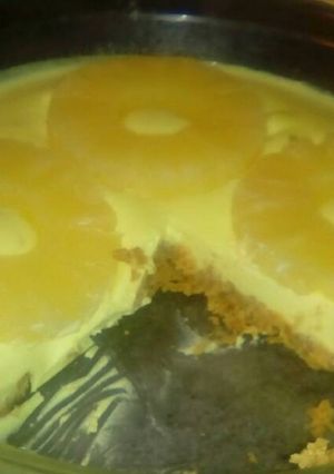 Una foto de Flan de piña