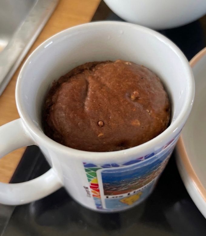 Una foto de Mug Cake de Chocolate sin Huevo en Air Fryer