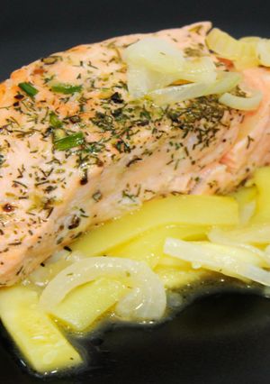 Foto principal de Salmón al microondas en 5 minutos rápido y saludable!