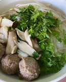 Phở bò viên chay