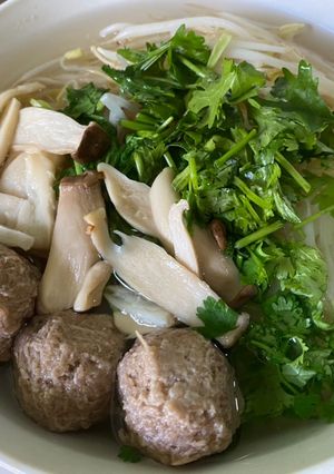 Hình của món Phở bò viên chay.