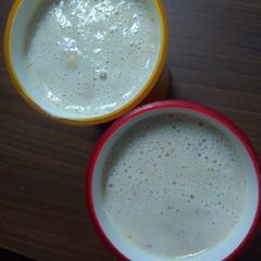 Apple banana smoothy A picture of Apple banana smoothy.