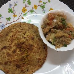 A picture of Sattu paratha.