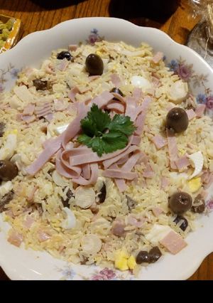 Una foto de Ensalada de arroz, palmito y jamón