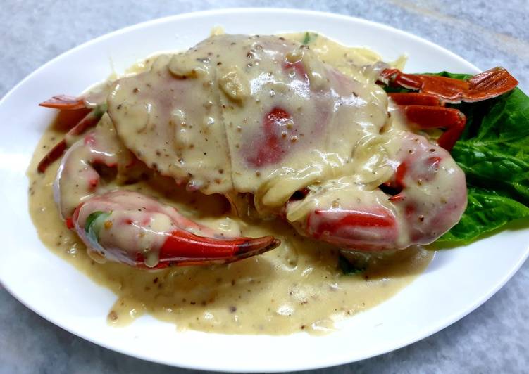 Simple Way to Prepare Yummy White Pepper Crab #