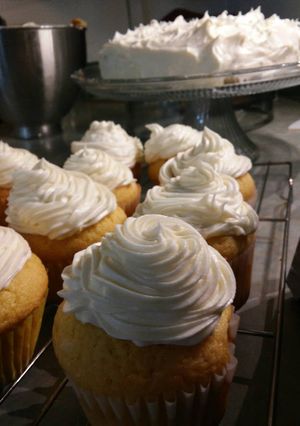 A picture of Sunshine's lemon butter frosting.