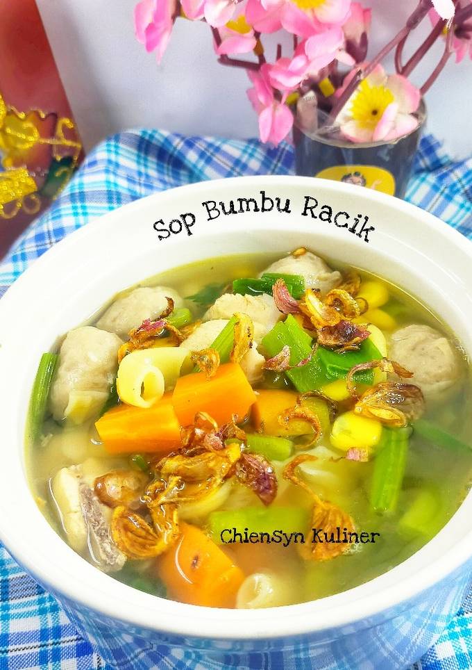 Resep Sop Bumbu Racik oleh Chiensyn Kuliner - Cookpad