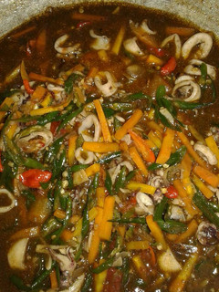 Foto resep Cumi asam manis pedas endes👌