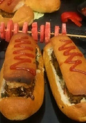 A picture of Tandori Soya chaap hot dog.