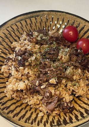 A picture of Beef Garlic Fried Rice.