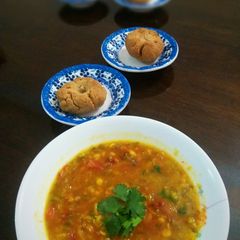 A picture of Rajasthani dal bati.