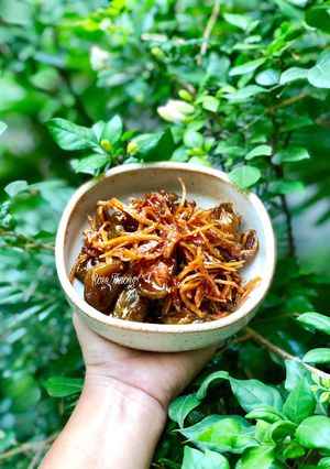 Hình của món Mứt Cóc Non Vị Ô Mai.