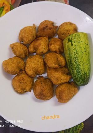 A picture of खीरा के पकोड़े.