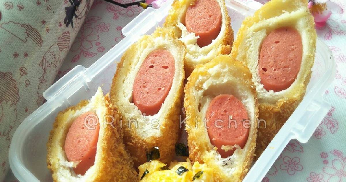 Lunch Box Menu Sausage Rolled with Bread + Scrambled Egg Recipe by Rin