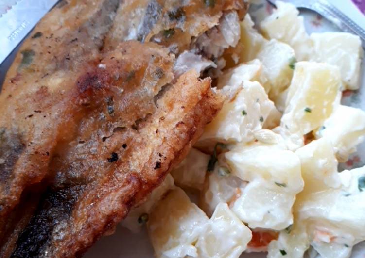 Pescado Frito Con Papas Mayo