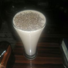 A picture of Healthy banana oatmeal with chia seed.