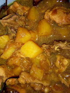 Foto resep Semur ayam + kentang