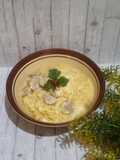Mie instan carbonara
