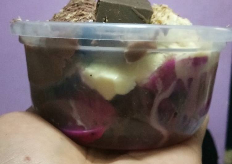 Resep Buah naga with es krim n silverqueen Anti Gagal