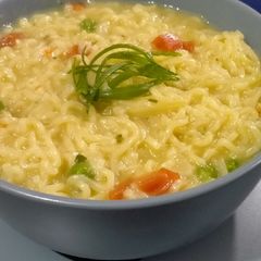 A picture of Cheesy Noodles.