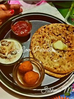 आलू पराठा(aloo paratha recipe in hindi) रेसिपी मुख्य फोटो