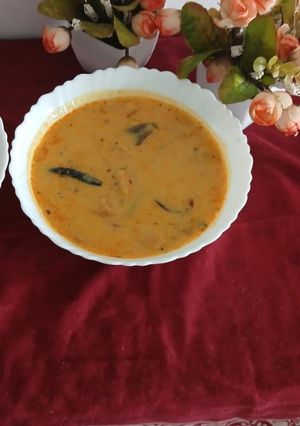 A picture of Kadhi bari bihari style.