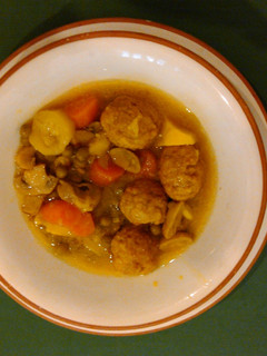 Una foto de Albóndigas con verduras
