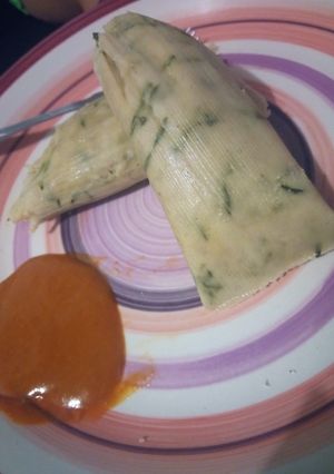 Una foto de Tamales de chepíl - receta de mamá