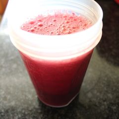 A picture of Beetroot and Carrot 🥕 Smoothie.
