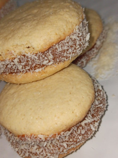 Una foto de Alfajor de maicena