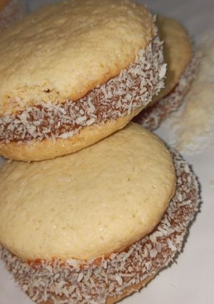 Una foto de Alfajor de maicena