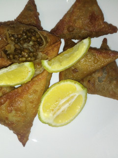 A picture of Dengu samosas.