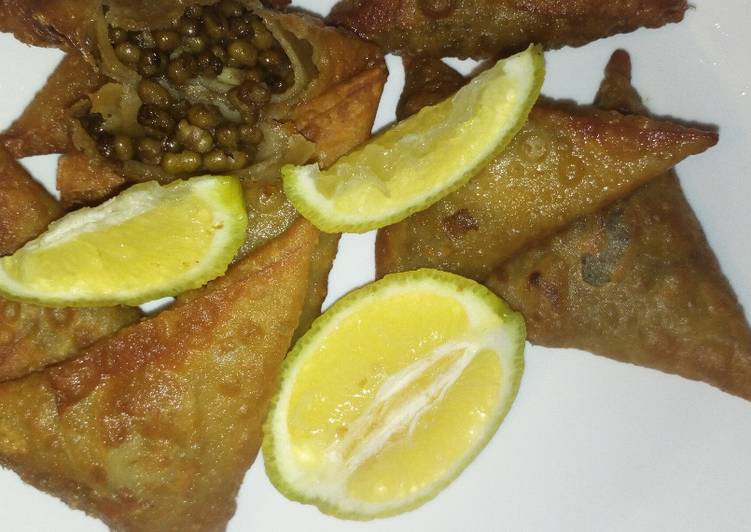 Simple Way to Make Homemade Dengu samosas