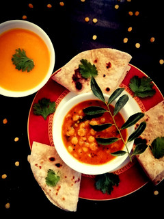 ગલકા ચણા ની દાળ નું શાક (Galka Chana Dal Shak Recipe In Gujarati) રેસીપી મુખ્ય ફોટો
