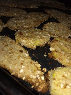 Una foto de Milanesas de berenjena y Zucchini