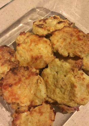 Una foto de Tortitas de coliflor