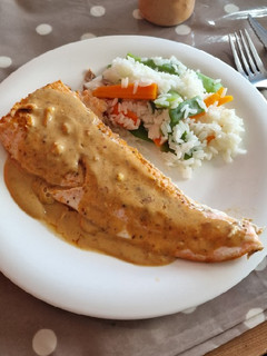 Una foto de Salmón a la crema Cookpad