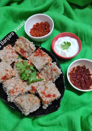 A picture of Millet Dhokla.