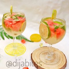 A picture of Watermelon mojito.