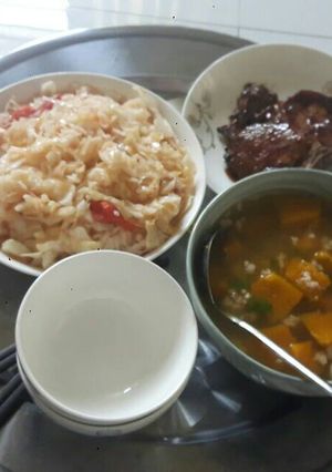 Hình của món Cơm trưa 40k.