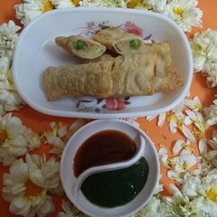 A picture of Aloo Mutter Wraps.