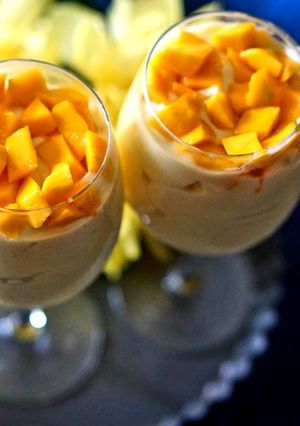 A picture of Easy Mango mousse.