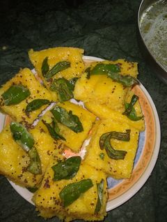 रवा ढोकला (rava dhokla recipe in Hindi) रेसिपी मुख्य फोटो