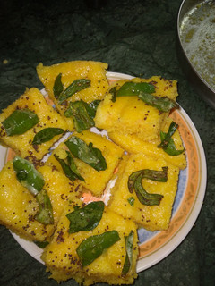 रवा ढोकला (rava dhokla recipe in Hindi) रेसिपी मुख्य फोटो