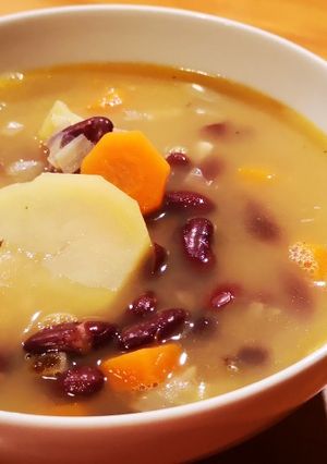 Une photo de Soupe au haricots rouges
